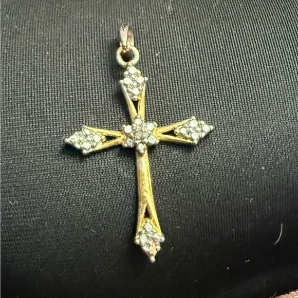 Jewelry - Vintage Elegant Gold and Silver Cross Pendant